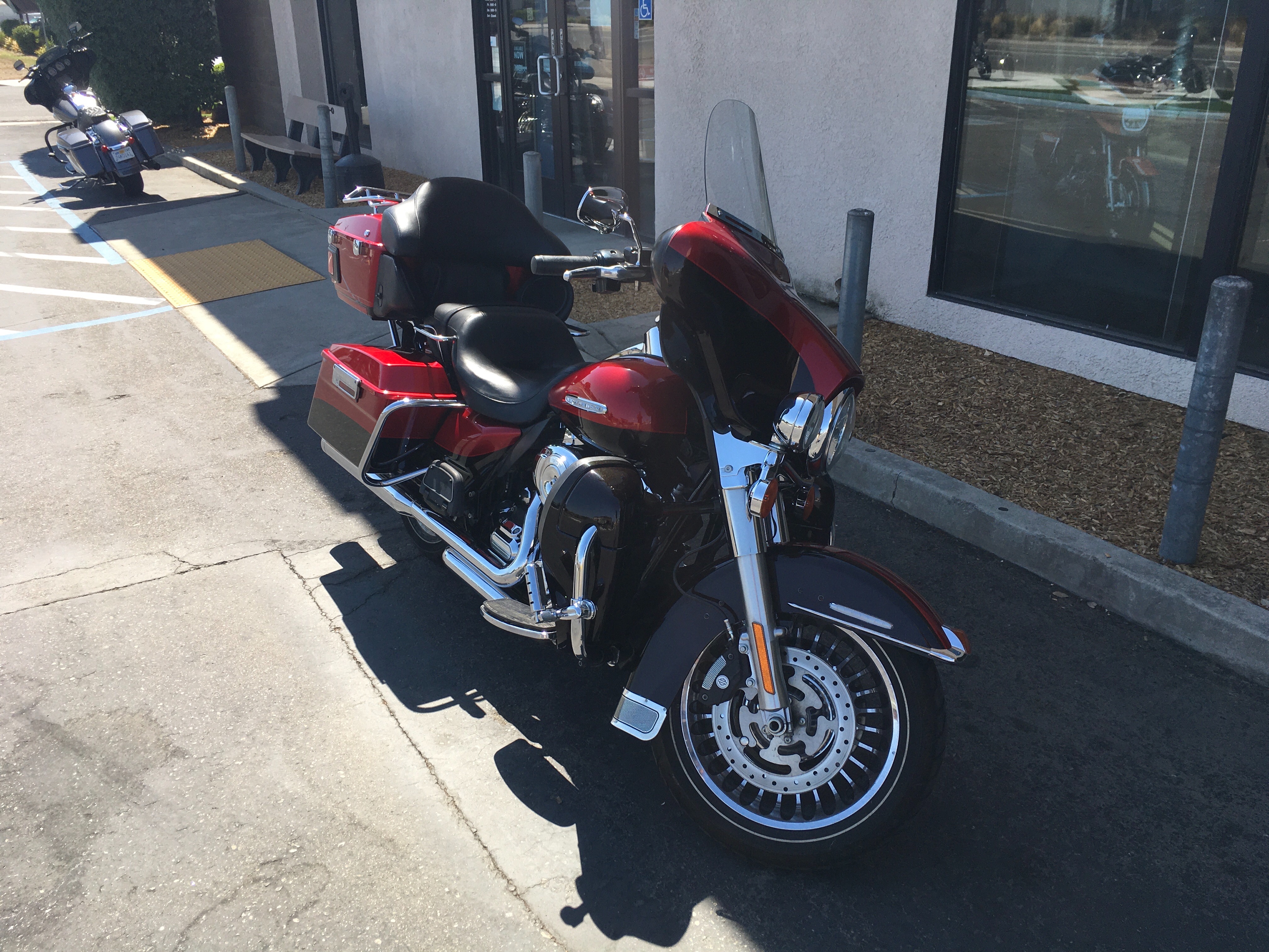 2013 Harley-Davidson Electra Glide Ultra Limited at Fresno Harley-Davidson