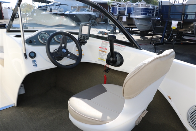 2017 Bayliner 160 Br at Jerry Whittle Boats