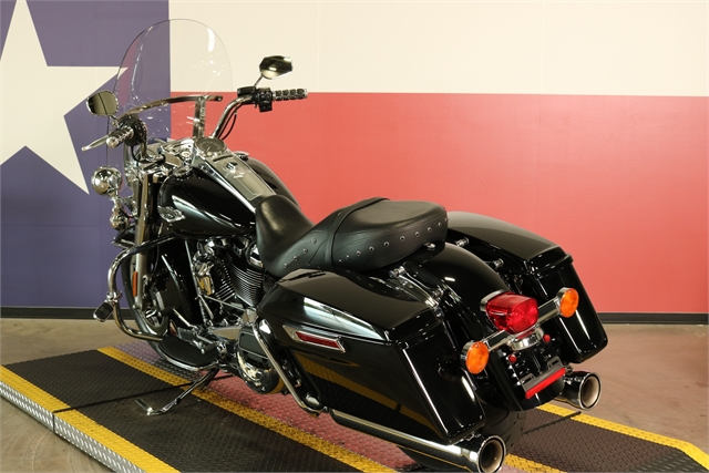 2019 Harley-Davidson Road King Base at Texas Harley