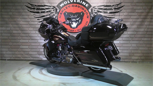 2023 Harley-Davidson Road Glide CVO Road Glide Limited Anniversary at Wolverine Harley-Davidson