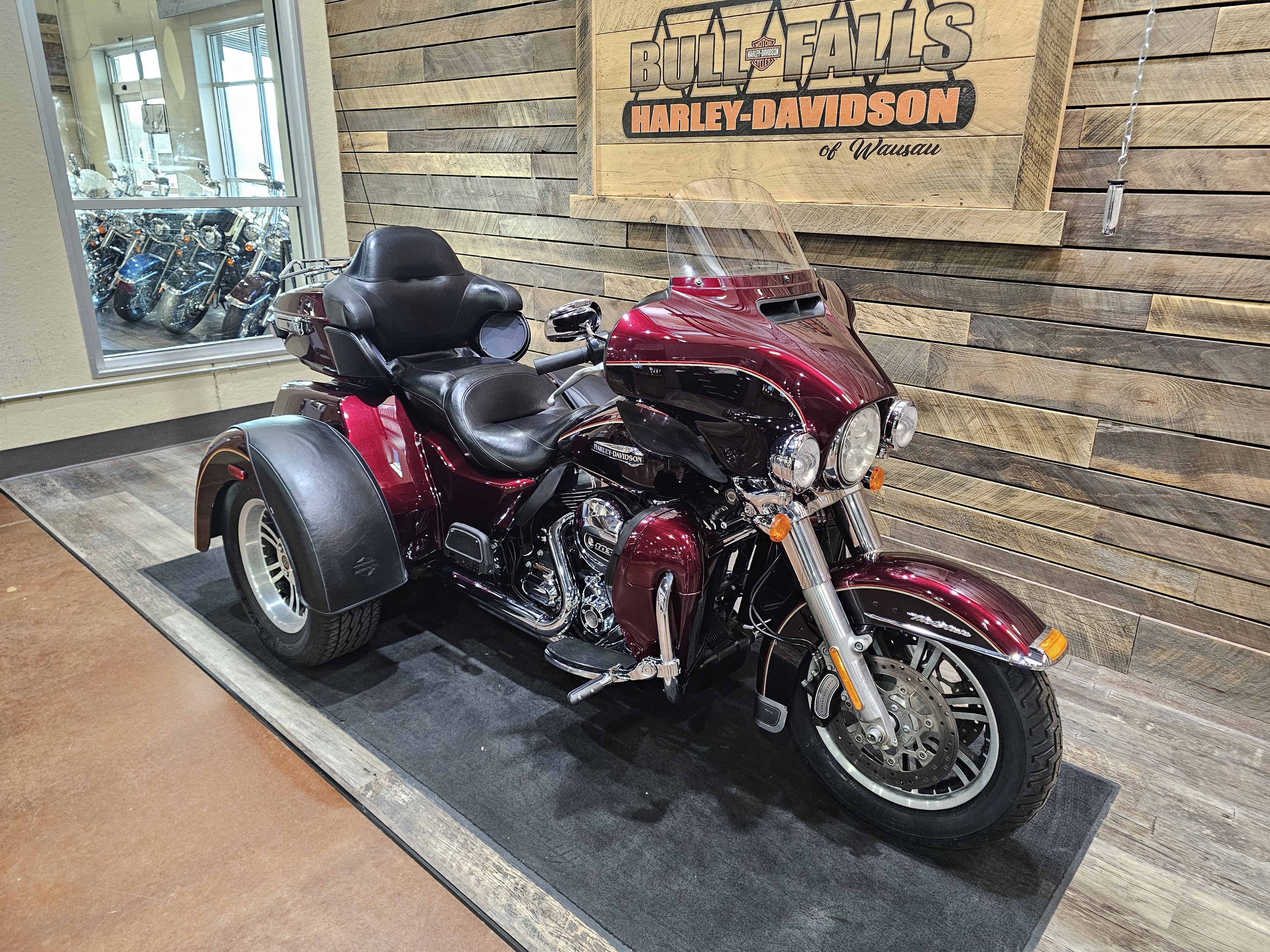 2015 Harley-Davidson Trike Tri Glide Ultra at Bull Falls Harley-Davidson