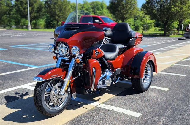 2024 Harley-Davidson Trike Tri Glide Ultra at All American Harley-Davidson, Hughesville, MD 20637
