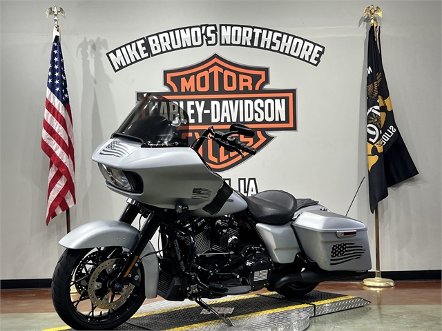 Harley davidson touring road deals glide special