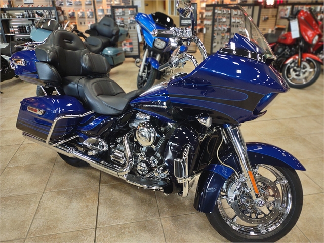 2015 Harley-Davidson Road Glide CVO Ultra at M & S Harley-Davidson