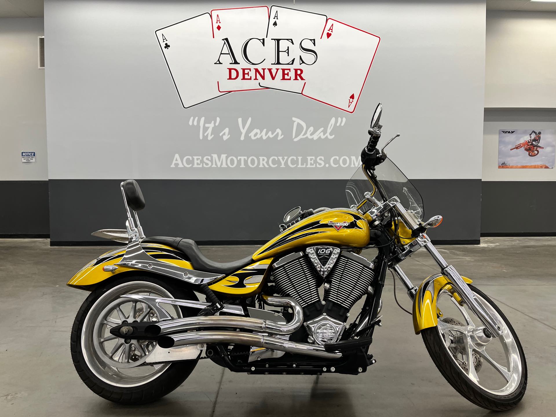 2010 Victory Jackpot Base at Aces Motorcycles - Denver
