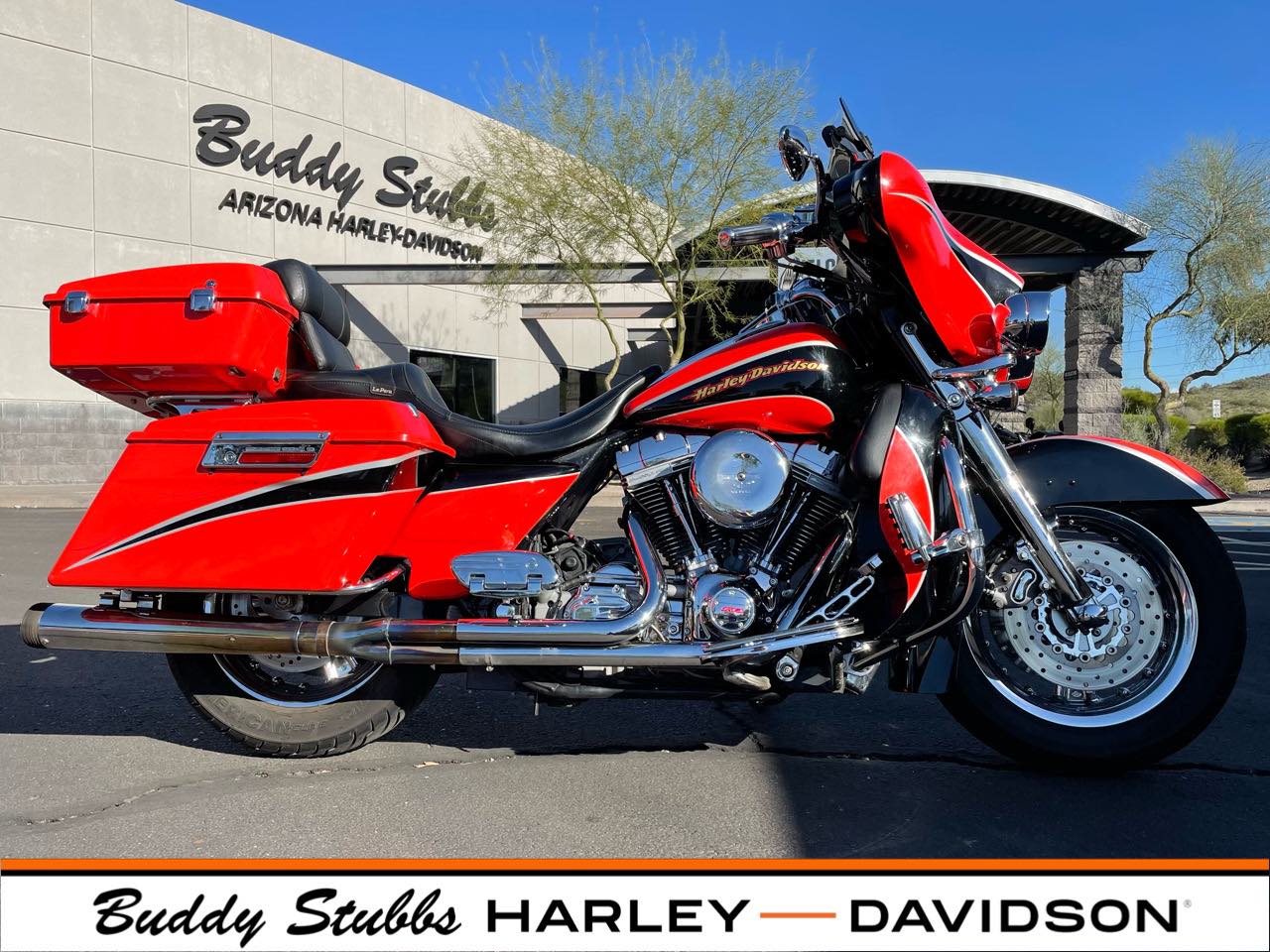 2004 Harley-Davidson FLHTCSE at Buddy Stubbs Arizona Harley-Davidson