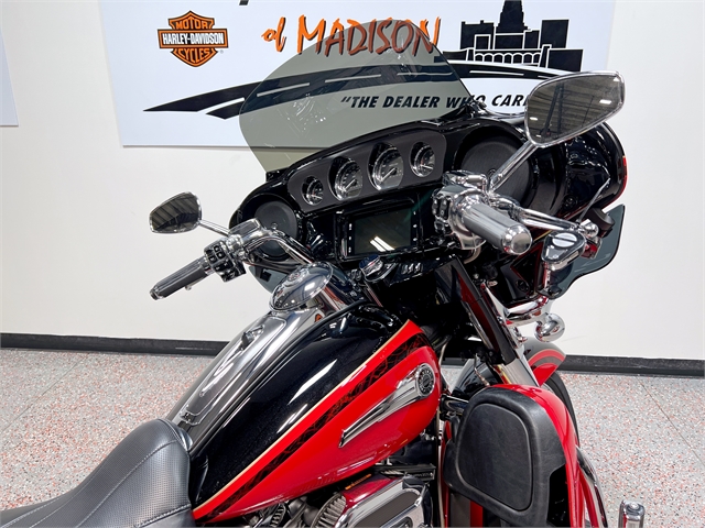 2016 Harley-Davidson Electra Glide CVO Limited at Harley-Davidson of Madison