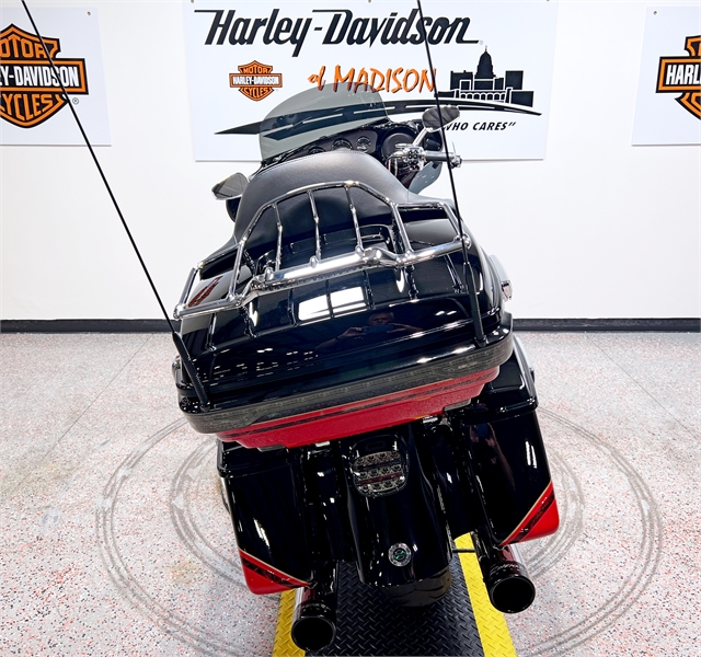 2016 Harley-Davidson Electra Glide CVO Limited at Harley-Davidson of Madison