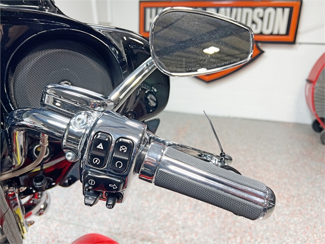 2016 Harley-Davidson Electra Glide CVO Limited at Harley-Davidson of Madison