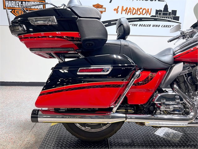 2016 Harley-Davidson Electra Glide CVO Limited at Harley-Davidson of Madison