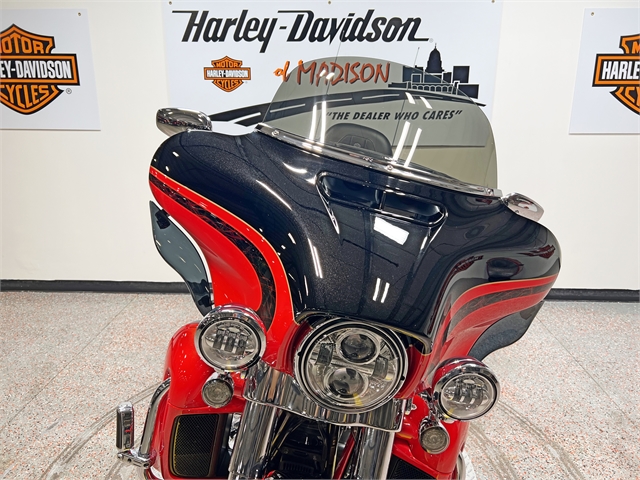 2016 Harley-Davidson Electra Glide CVO Limited at Harley-Davidson of Madison