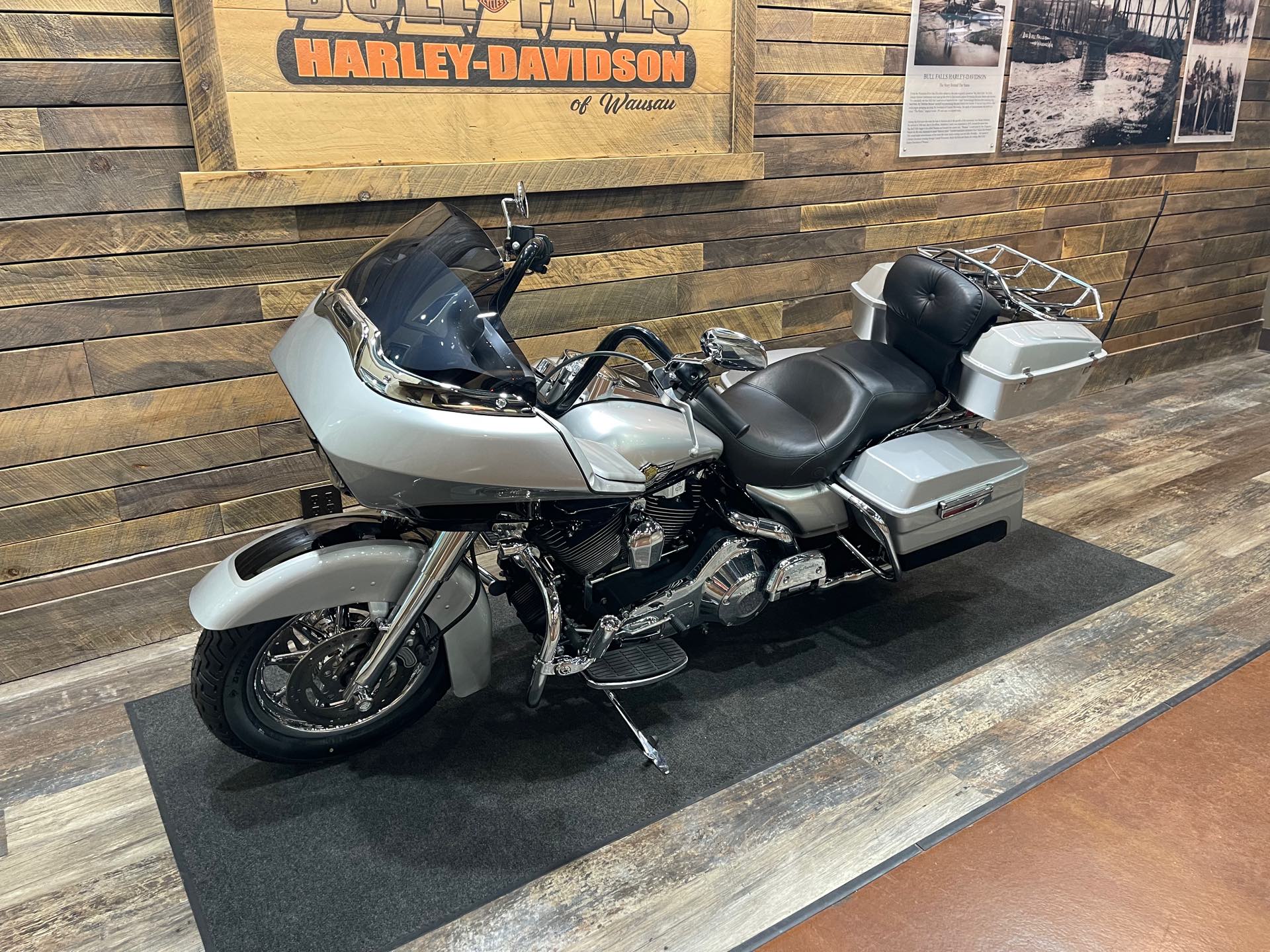 2003 Harley-Davidson FLTR-I at Bull Falls Harley-Davidson