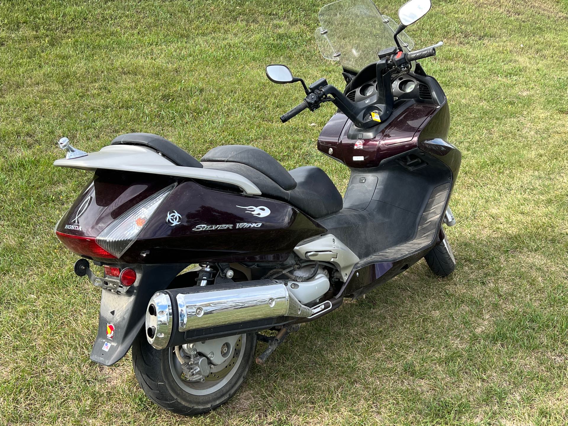 2004 Honda Silver Wing Base at Interlakes Sport Center