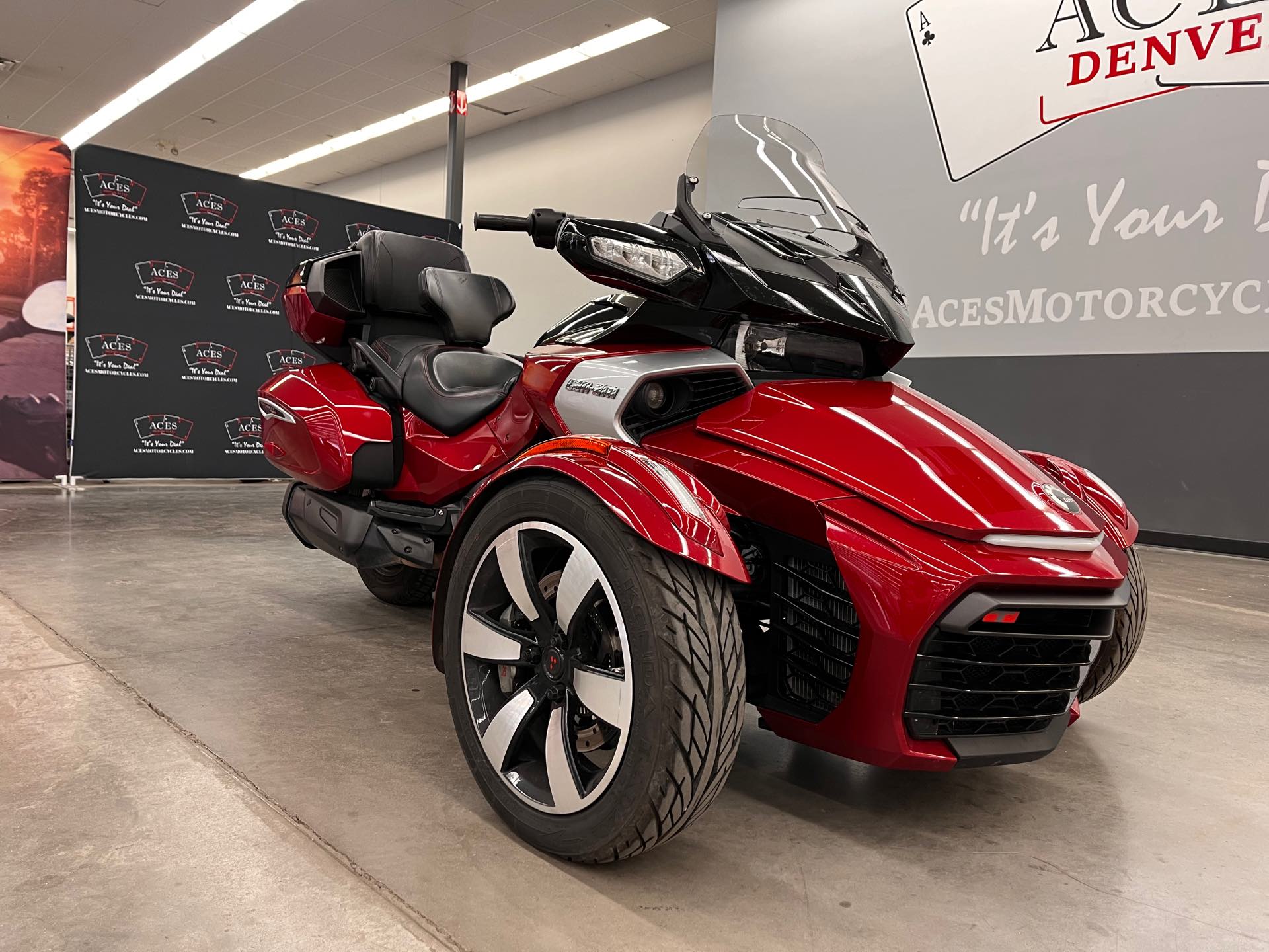 2016 Can-Am Spyder F3 Limited at Aces Motorcycles - Denver