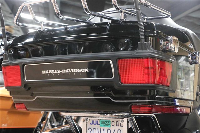 2011 Harley-Davidson Electra Glide Ultra Limited at Clawson Motorsports