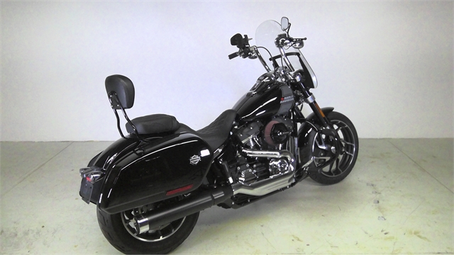 2021 Harley-Davidson Cruiser Sport Glide at Wolverine Harley-Davidson