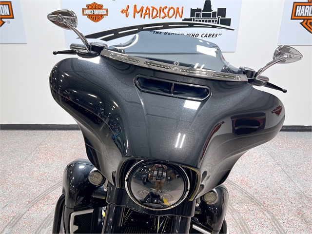 2017 Harley-Davidson Street Glide CVO Street Glide at Harley-Davidson of Madison