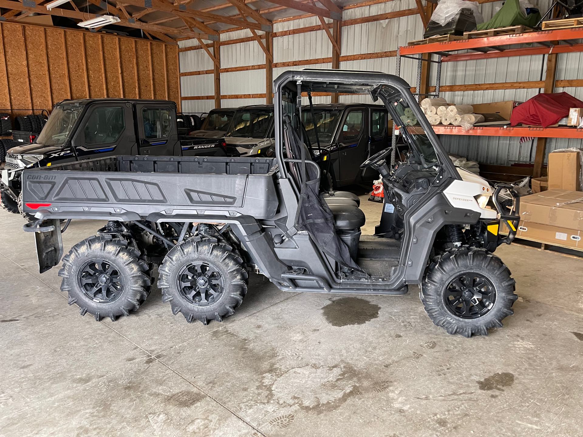 2020 Can-Am Defender 6X6 DPS HD10 at Iron Hill Powersports