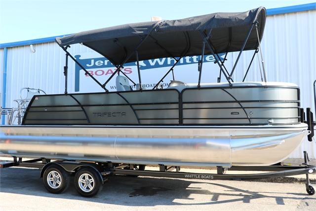2023 Trifecta C-Series 24UL PC at Jerry Whittle Boats