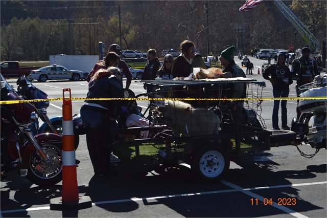 2023 Nov 4 Smoky Mountain Toy Run Photos at Smoky Mountain HOG