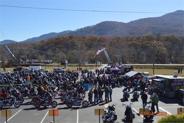 2023 Nov 4 Smoky Mountain Toy Run Photos at Smoky Mountain HOG