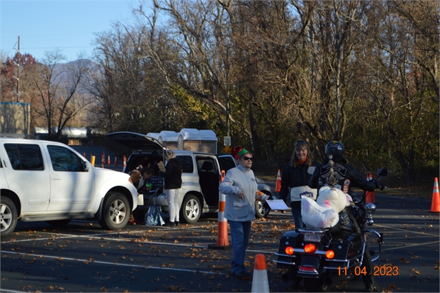 2023 Nov 4 Smoky Mountain Toy Run Photos at Smoky Mountain HOG