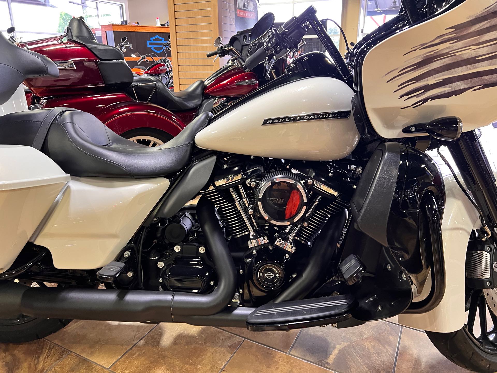 2018 Harley-Davidson Road Glide Special at Man O'War Harley-Davidson®