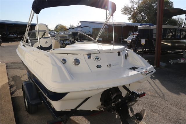 2011 Larson LX850 at Jerry Whittle Boats