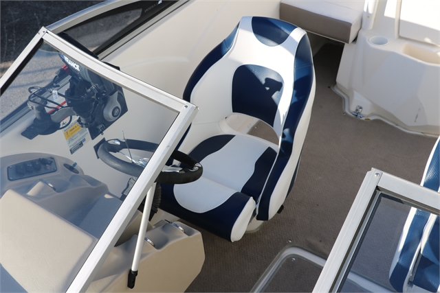 2011 Larson LX850 at Jerry Whittle Boats