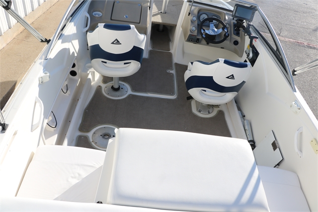 2011 Larson LX850 at Jerry Whittle Boats