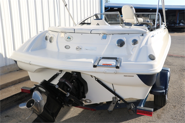 2011 Larson LX850 at Jerry Whittle Boats