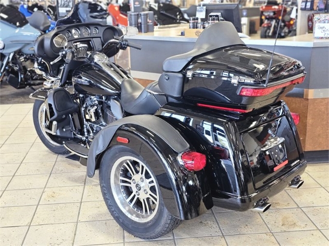 2021 Harley-Davidson Tri Glide Ultra at Destination Harley-Davidson®, Tacoma, WA 98424