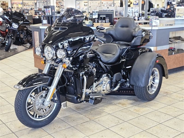 2021 Harley-Davidson Tri Glide Ultra at Destination Harley-Davidson®, Tacoma, WA 98424