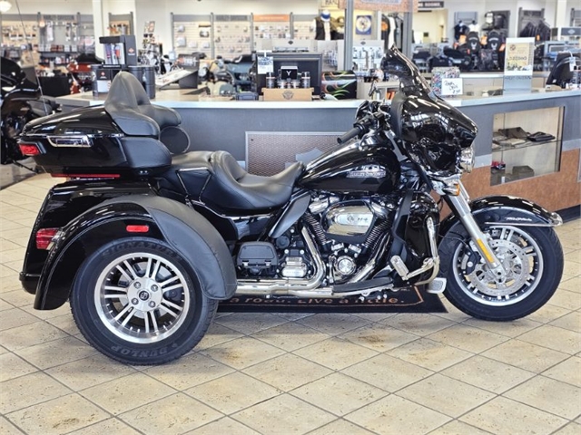 2021 Harley-Davidson Tri Glide Ultra at Destination Harley-Davidson®, Tacoma, WA 98424