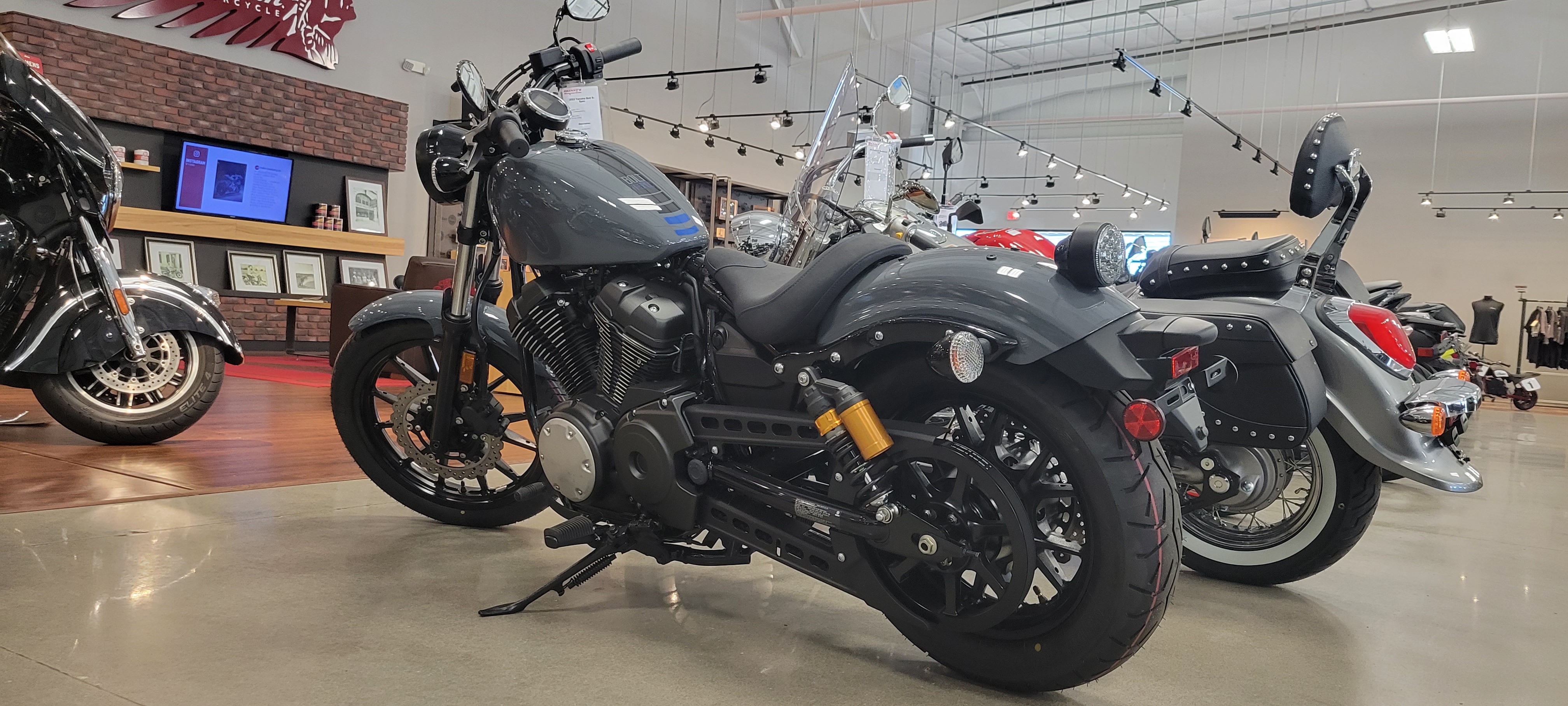 2022 Yamaha Bolt R-Spec at Brenny's Motorcycle Clinic, Bettendorf, IA 52722