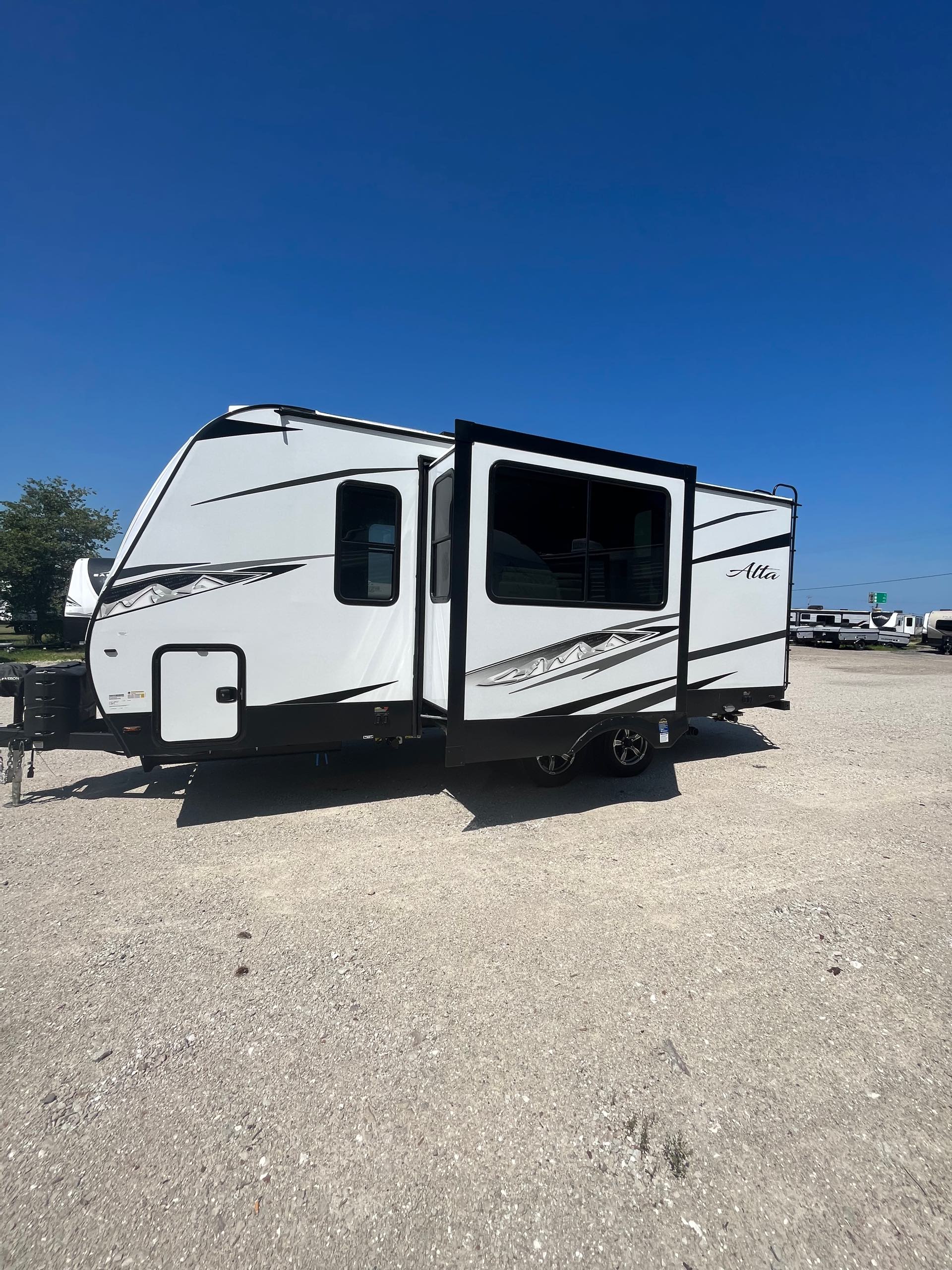 2023 East To West Alta 1900 MMK at Prosser's Premium RV Outlet