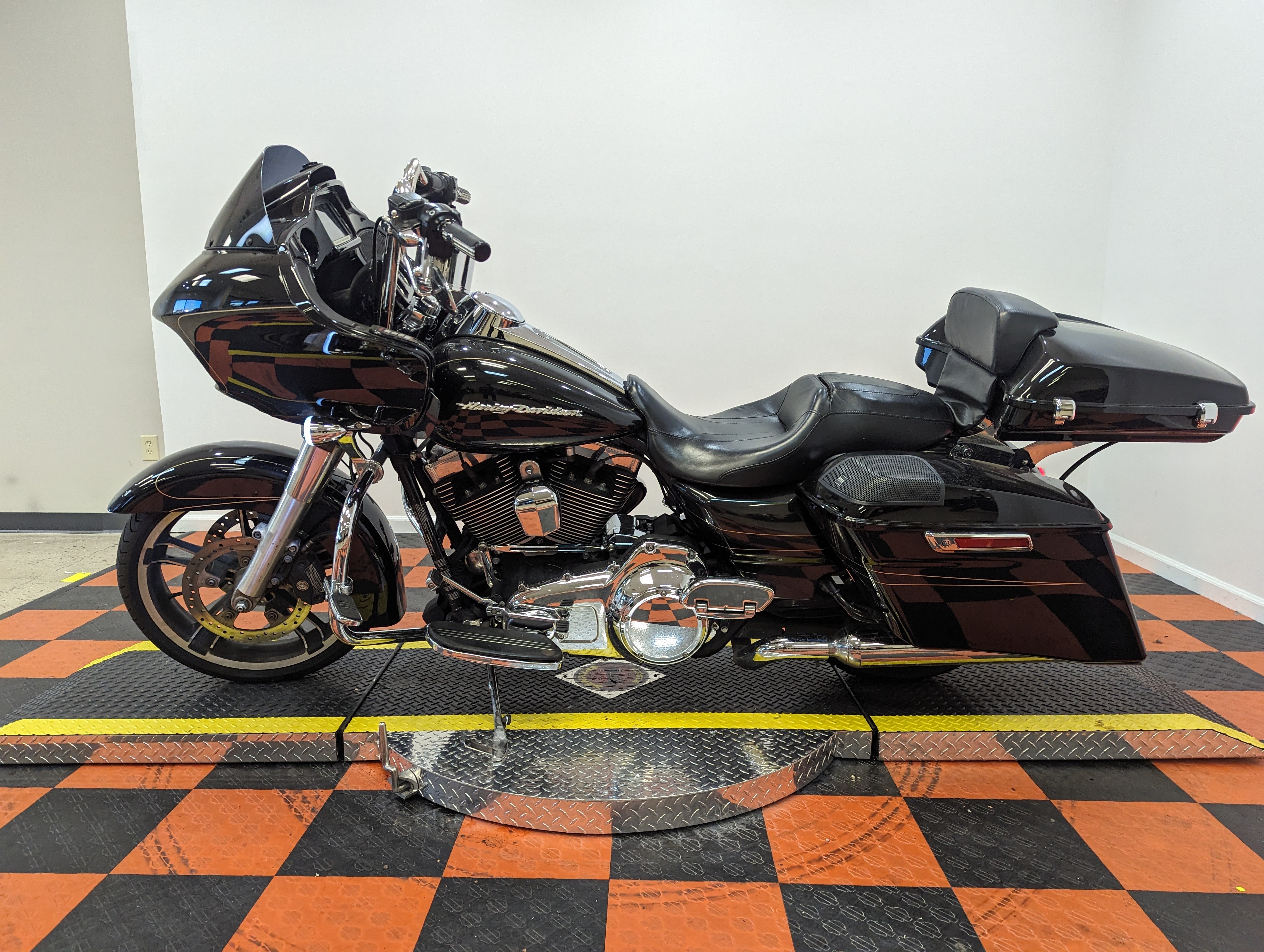 2016 Harley-Davidson Road Glide Special at Harley-Davidson of Indianapolis