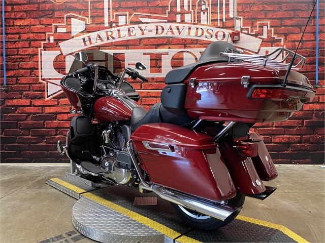 2020 Harley-Davidson FLTRK Road Glide Limited at Chi-Town Harley-Davidson