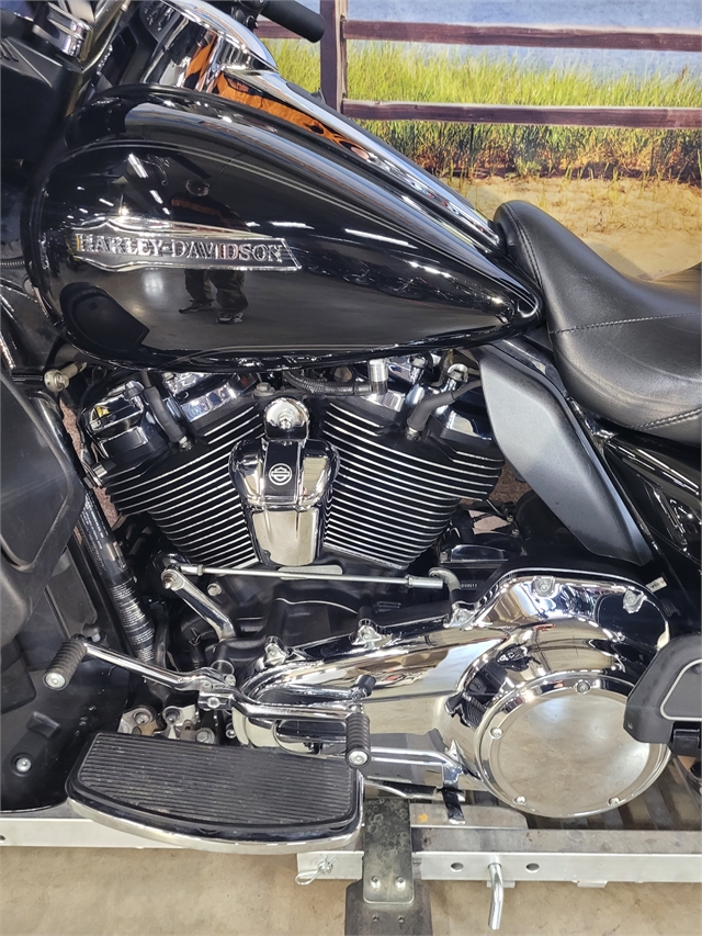 2019 Harley-Davidson FLHTCU at Hot Rod Harley-Davidson