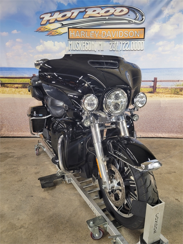 2019 Harley-Davidson FLHTCU at Hot Rod Harley-Davidson