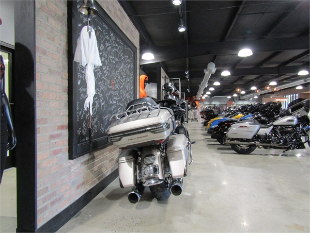 2018 Harley-Davidson Electra Glide Ultra Limited at Cox's Double Eagle Harley-Davidson