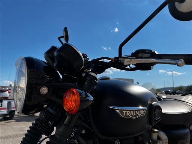 2020 Triumph Bonneville T120 Black at Mount Rushmore Motorsports