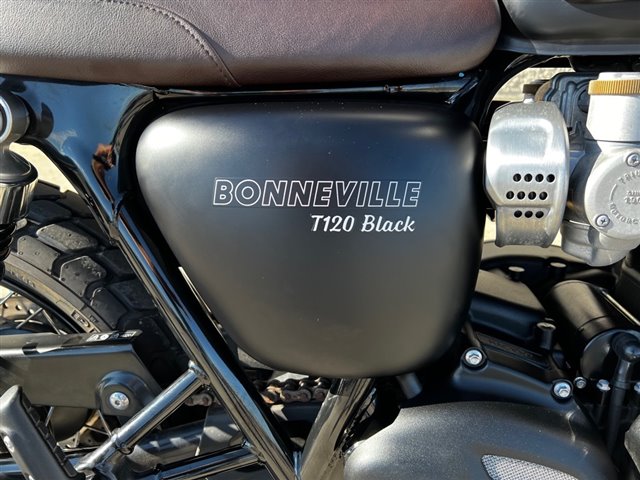 2020 Triumph Bonneville T120 Black at Mount Rushmore Motorsports